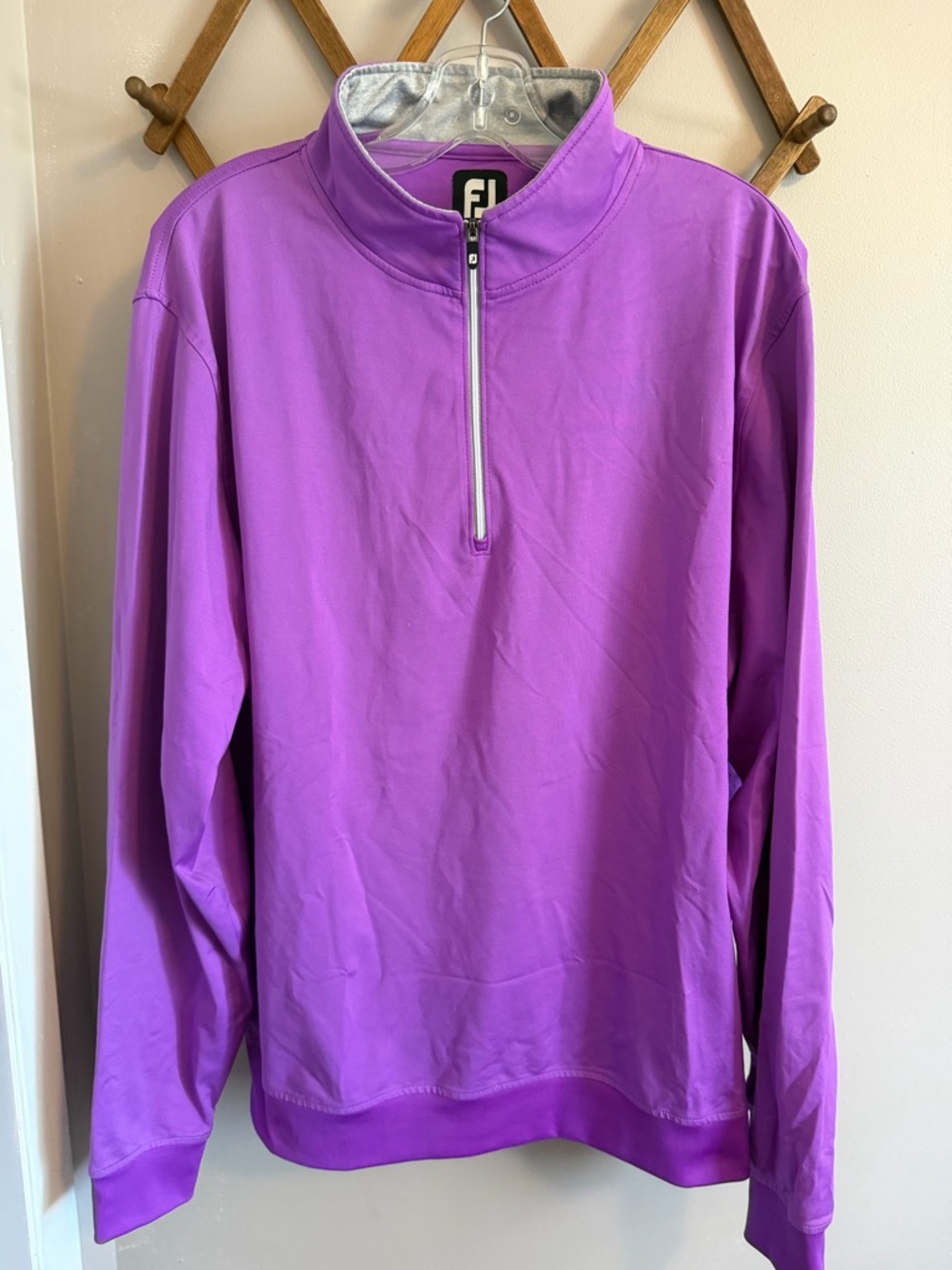 FootJoy Purple Performance 1/4 Zip Pullover XL
Golf